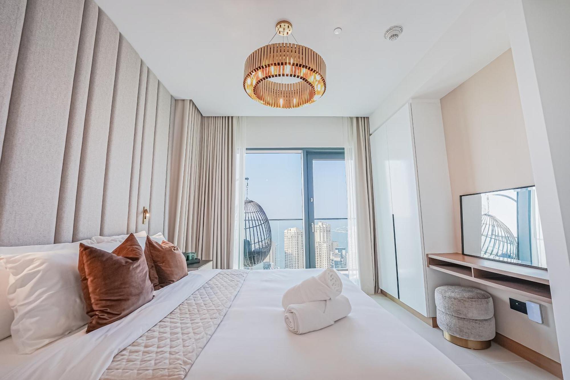 Апартаменты Modern 2br High Floor Haven In Vida Marina