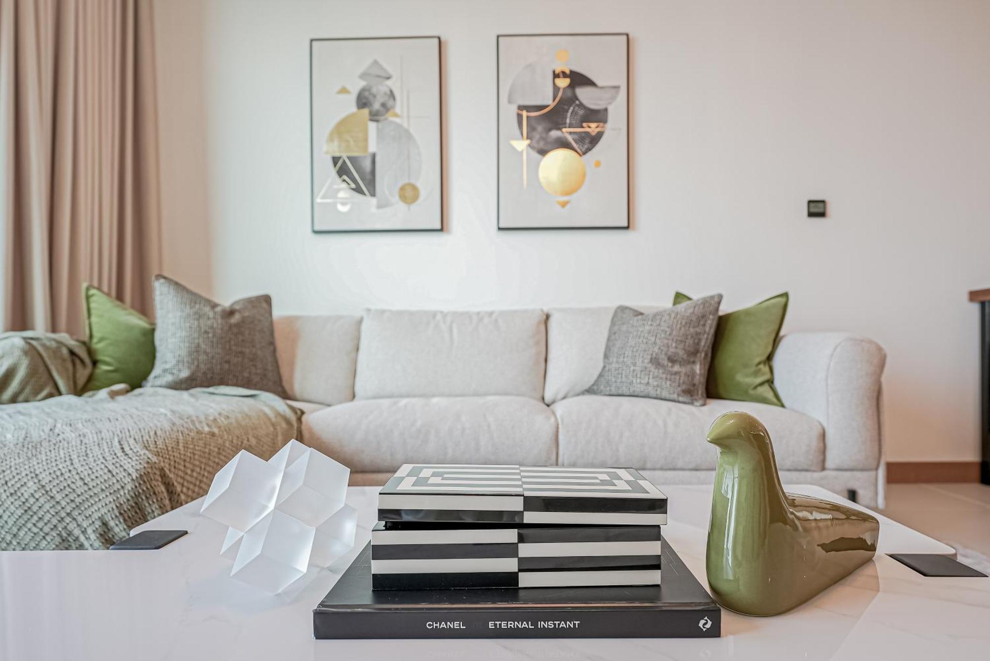 Modern 2br High Floor Haven In Vida Marina Апартаменты *